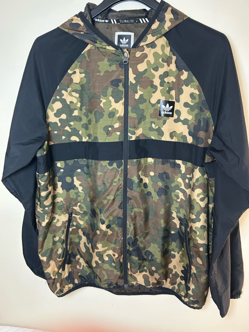 adidas Men's Camo Hooded Windbreaker Jacket - Green/Black/Tan - Picture 7 of 8